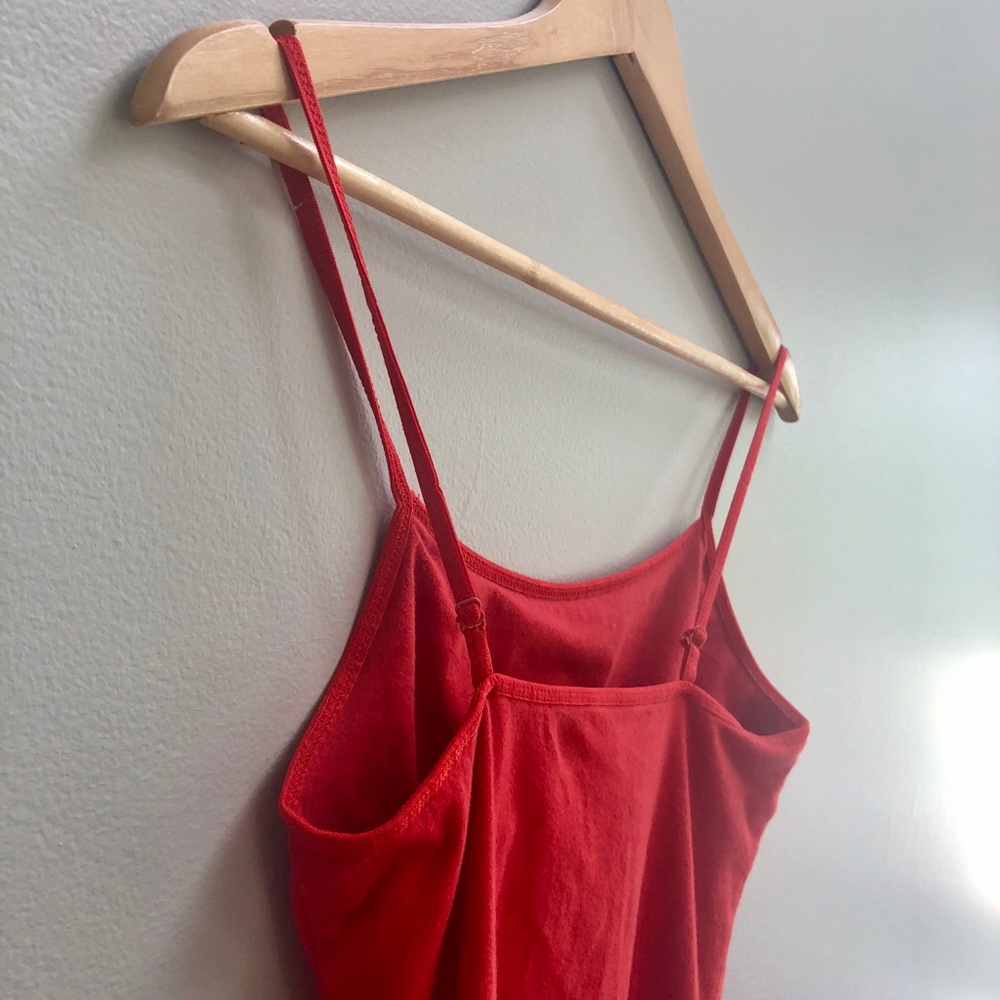 Arizona Jeans Red Tank built in bra shelf - Picture 6 of 8
